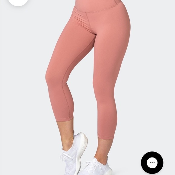 Muscle nation pink 7/8 scrunch butt high rise leggings - Picture 4 of 7